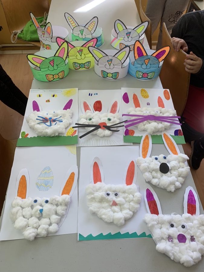 easter bunnies and hats 3